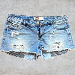 LEI Ashley Lowrise Junior Jean Denim Cutoff Shorts with Stars Size 13 Regular